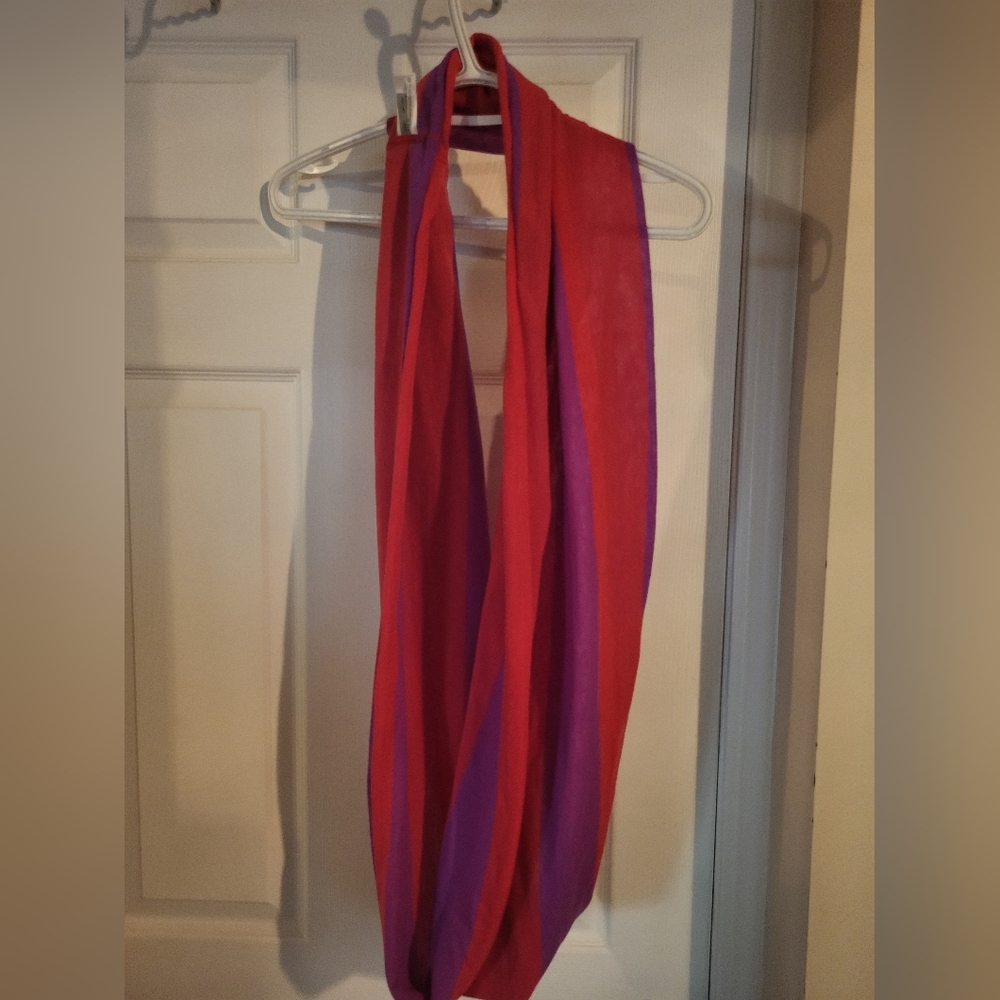 GAP infinity scarf